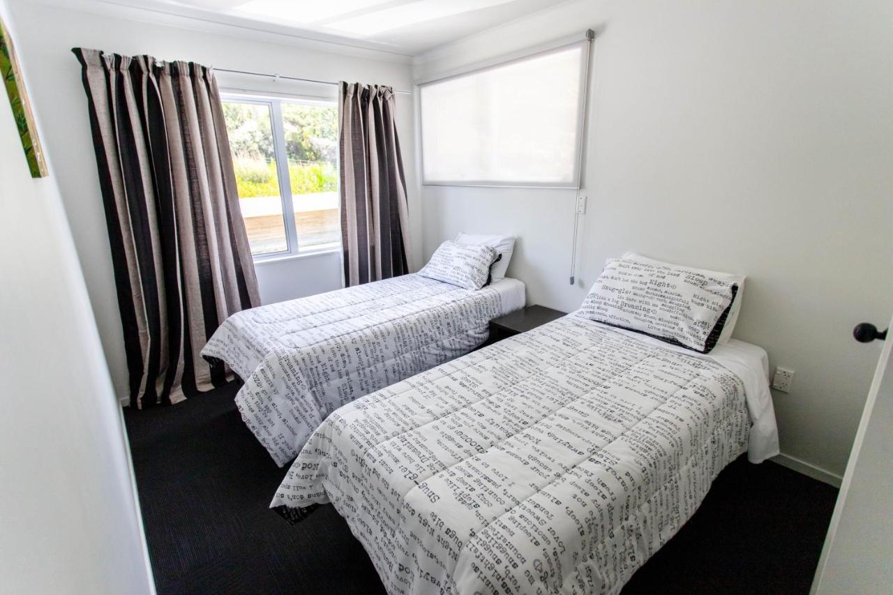 Lottin Point Motel Cape Runaway Bagian luar foto
