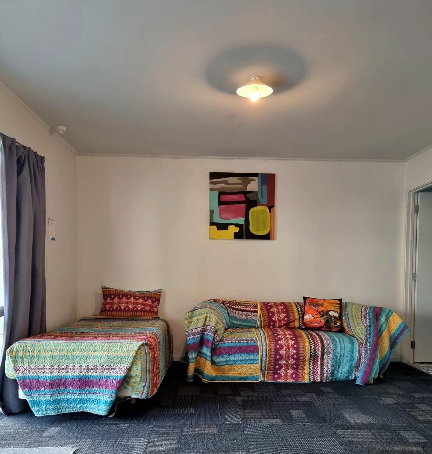 Lottin Point Motel Cape Runaway Bagian luar foto